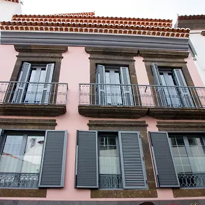 By Petit Appartement Funchal (Madeira)