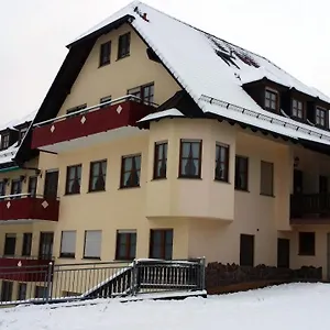 https://landgasthof-zum-hirschen.com-bavaria.com
